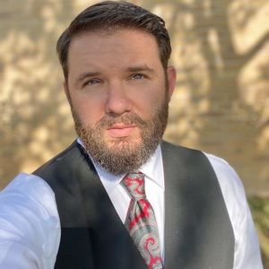 Meet your Posher, Caleb